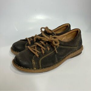 Born gray leather oxfords‎ size 7.5